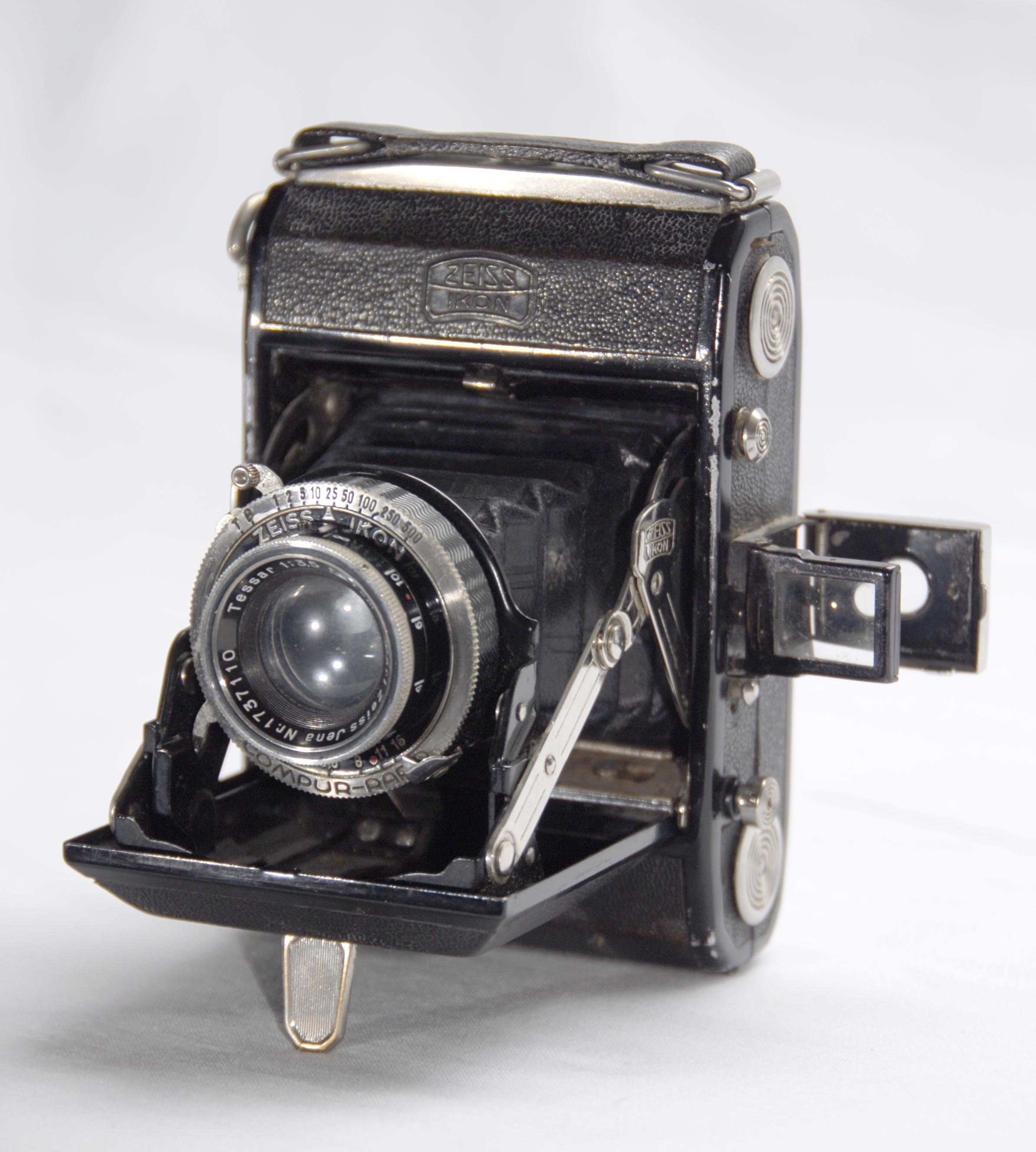 ZEISS IKON IKONTA 520